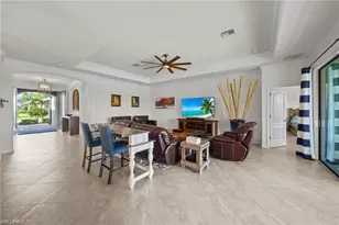 10061 Avalon Lake Cir, Fort Myers, FL 33913 - Photo 9