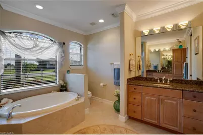 18127 Royal Hammock Blvd, Naples, FL 34114 - Photo 17