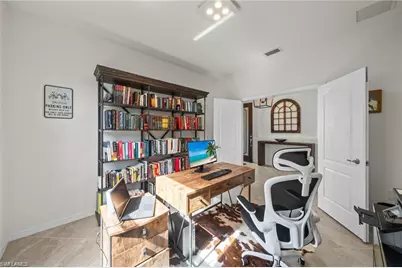 10061 Avalon Lake Cir, Fort Myers, FL 33913 - Photo 19