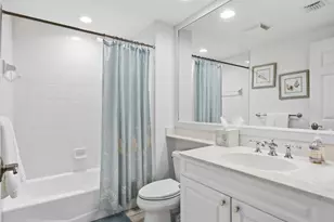 445 Cove Tower Dr, Naples, FL 34110 - Photo 17