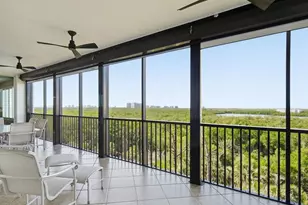 445 Cove Tower Dr, Naples, FL 34110 - Photo 7