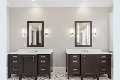 360 Heron Ave, Naples, FL 34108 - Photo 27