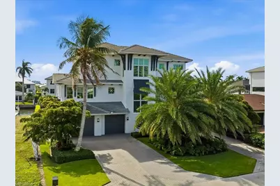 360 Heron Ave, Naples, FL 34108 - Photo 47