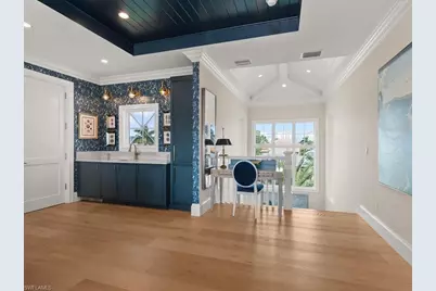 360 Heron Ave, Naples, FL 34108 - Photo 29