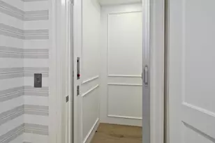 360 Heron Ave, Naples, FL 34108 - Photo 37