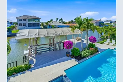 360 Heron Ave, Naples, FL 34108 - Photo 43