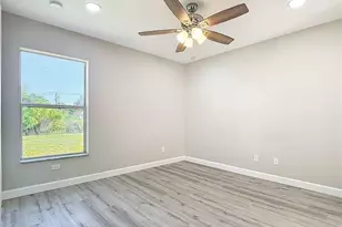 4906 Majorca Palms Dr, Fort Myers, FL 33905 - Photo 27