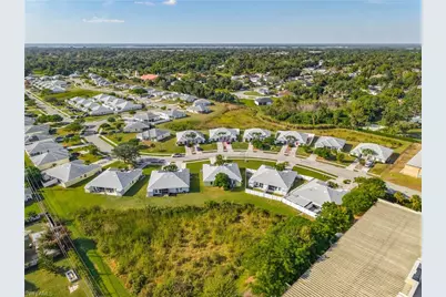 4906 Majorca Palms Dr, Fort Myers, FL 33905 - Photo 47