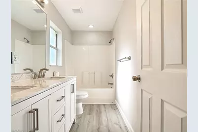 4906 Majorca Palms Dr, Fort Myers, FL 33905 - Photo 33