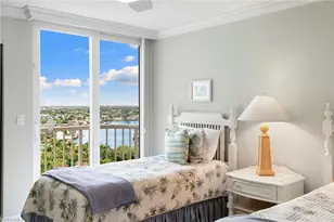 40 Seagate Dr, Naples, FL 34103 - Photo 25