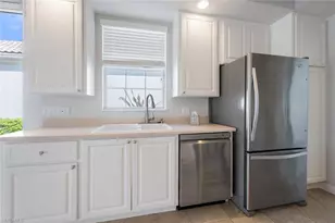 7765 Orvieto Ct, Naples, FL 34114 - Photo 11