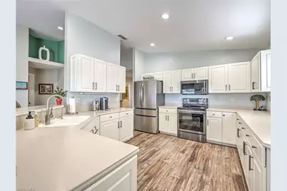 8460 Southbridge Dr #2, Estero, FL 33967 - Photo 15