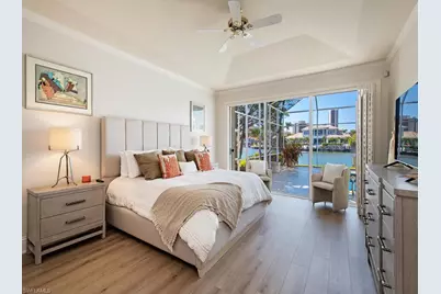 4459 Crayton Rd, Naples, FL 34103 - Photo 9