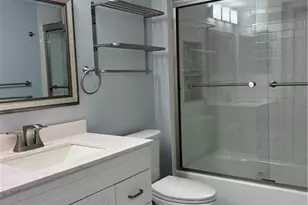 1210 Wildwood Lakes Blvd, Naples, FL 34104 - Photo 13