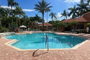 1210 Wildwood Lakes Blvd, Naples, FL 34104 - Photo 23