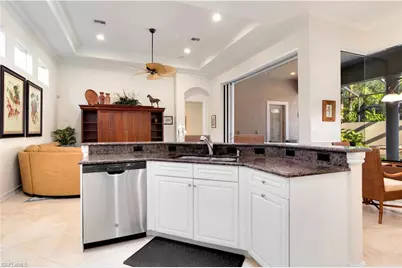 8986 Shenendoah Cir, Naples, FL 34113 - Photo 13