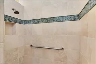 8986 Shenendoah Cir, Naples, FL 34113 - Photo 19