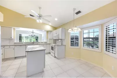 6210 Reserve Cir #504, Naples, FL 34119 - Photo 5