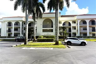 700 Valley Stream Dr, Naples, FL 34113 - Photo 9