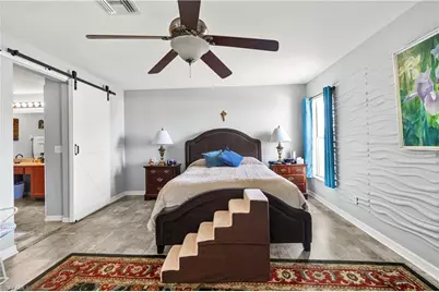 2020 NE 6th Pl, Cape Coral, FL 33909 - Photo 17