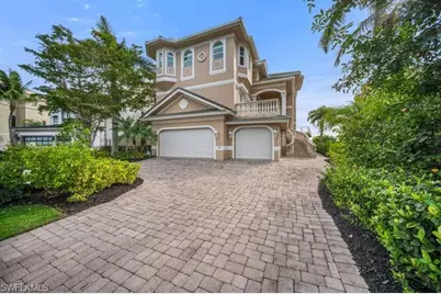 208 San Mateo Dr, Bonita Springs, FL 34134 - Photo 5