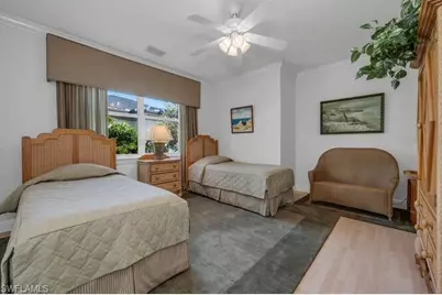 208 San Mateo Dr, Bonita Springs, FL 34134 - Photo 25