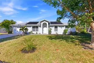 913 SE 16th St, Cape Coral, FL 33990 - Photo 3