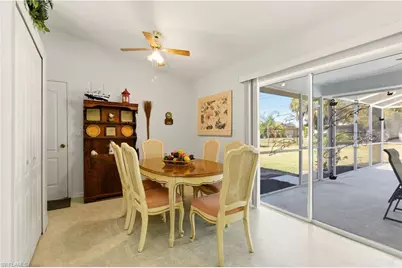 913 SE 16th St, Cape Coral, FL 33990 - Photo 13