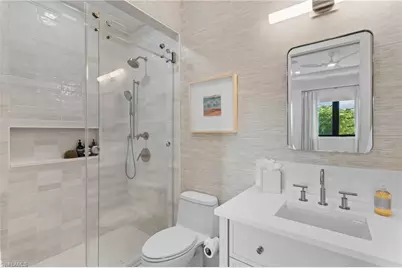 82 9th St S #301, Naples, FL 34102 - Photo 25