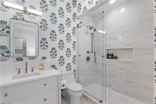 82 9th St S, Naples, FL 34102 - Photo 27