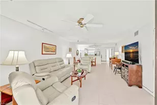151 Cypress Way E, Naples, FL 34110 - Photo 11
