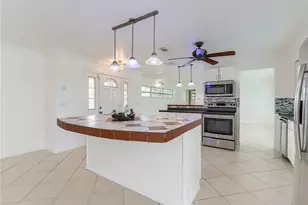 5207 Willow Ct, Cape Coral, FL 33904 - Photo 27