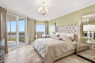 1050 Borghese Ln, Naples, FL 34114 - Photo 15