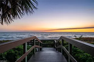 305 Park Shore Dr, Naples, FL 34103 - Photo 19