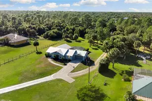 1061 15th St SW, Naples, FL 34117 - Photo 47