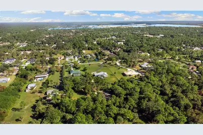 1061 15th St SW, Naples, FL 34117 - Photo 41