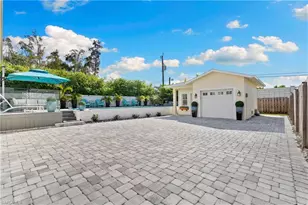 3060 Woodside Ave, Naples, FL 34112 - Photo 31