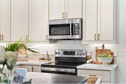 3060 Woodside Ave, Naples, FL 34112 - Photo 11