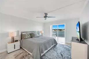 2750 Gulf Shore Blvd N, Naples, FL 34103 - Photo 9