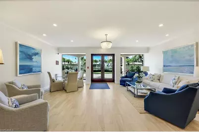 2750 Gulf Shore Blvd N #402, Naples, FL 34103 - Photo 17