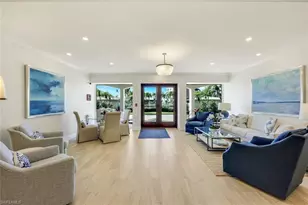 2750 Gulf Shore Blvd N, Naples, FL 34103 - Photo 17