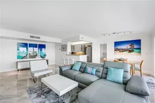 2750 Gulf Shore Blvd N, Naples, FL 34103 - Photo 3