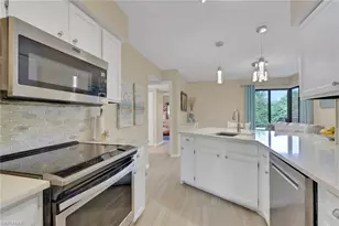 120 Cypress Way E, Naples, FL 34110 - Photo 5