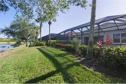 7837 Founders Cir, Naples, FL 34104 - Photo 37