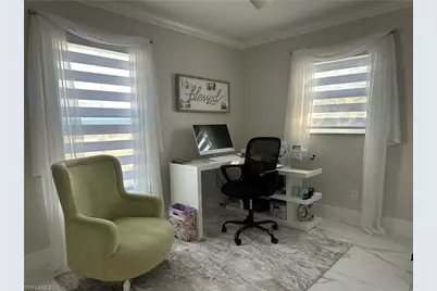 200 SW 10th Ter, Cape Coral, FL 33991 - Photo 17