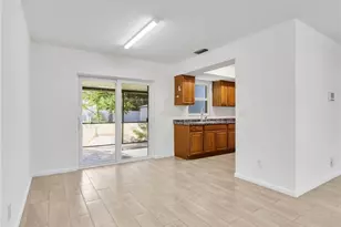 4590 28th Ave SW, Naples, FL 34116 - Photo 9