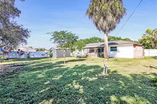 4590 28th Ave SW, Naples, FL 34116 - Photo 27