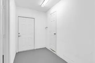 4590 28th Ave SW, Naples, FL 34116 - Photo 21