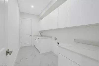 1068 16th St NE, Naples, FL 34120 - Photo 23