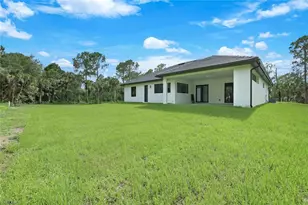 1068 16th St NE, Naples, FL 34120 - Photo 29